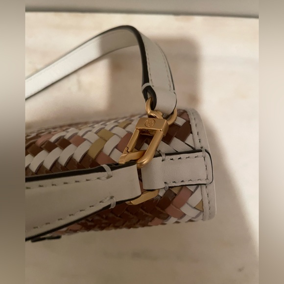 Tory Burch Thea Crossbody in multiwoven leather - Picture 2 of 9